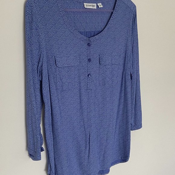 Periwinkle 3/4 Sleeve Blouse - Picture 4 of 5